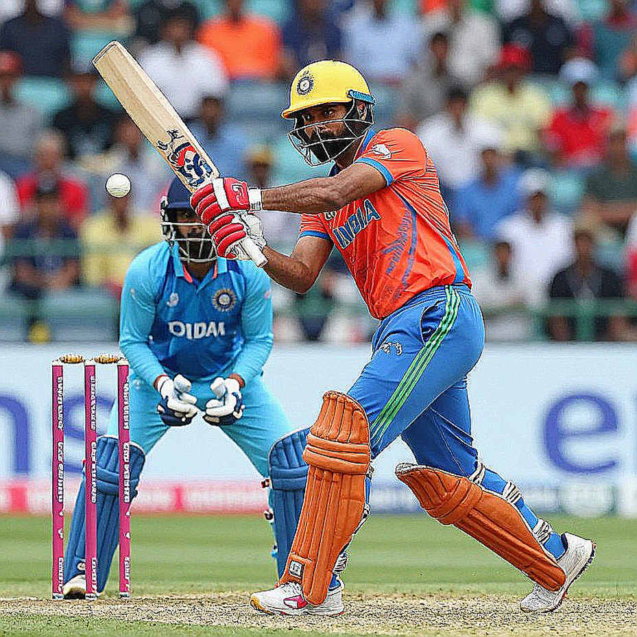 Lahore's 110: Madushanka's Short-Ball Plan and Pakistan's Crumbling Middle Order Lahore's 110: Madushanka's Short-Ball Plan and Pakistan's Crumbling Middle Order